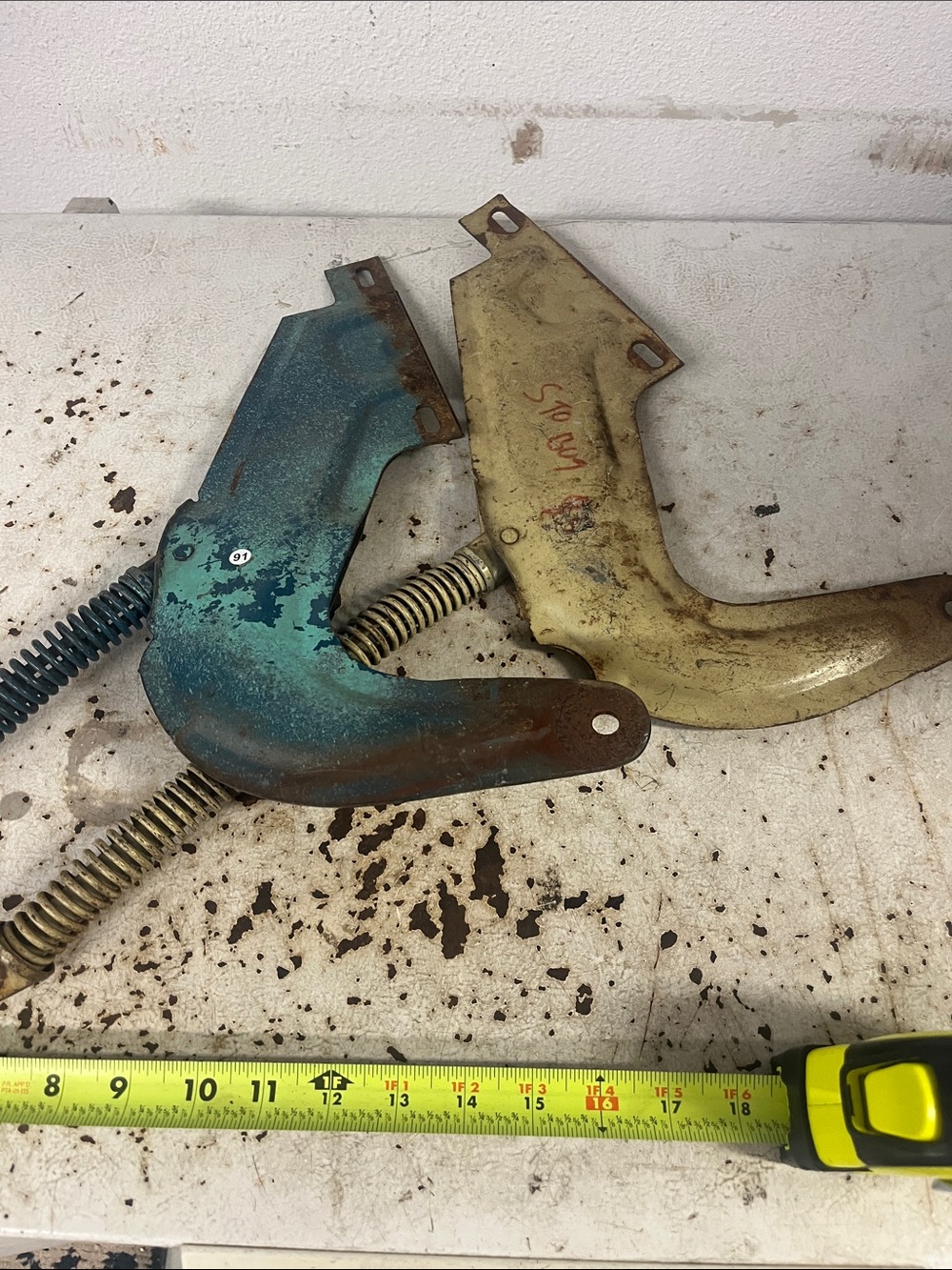 Lot 91’. VW bug hood hinges Metal Brackets - Industrial Hardware Pair 1963 - 79’